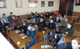 Учні ЗОШ №16