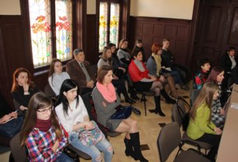 На лекції у професора Лізет Пітельйон