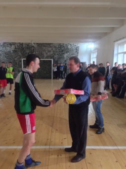 Під час вручення подарунків