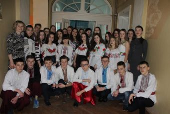 Учасники лiтературного вечора