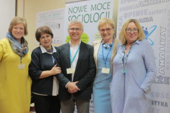 Під час конференції з найвідомішими фахівцями України та Польщі у галузі соціології молоді (зліва направо): професори С.Щудло, проф. Л.Сокурянська, доктор К.Лісовський, професори М.Зелінська, К.Шафранець