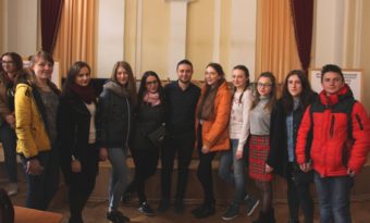 Фото на память з Тарасом Тополею