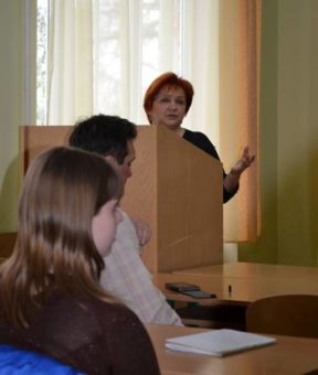 Модератор заходу ст.викладач Оксана Скварок