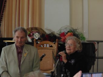 Проректор з науково-педагогічної роботи (1983 - 2010) Іванна Уздиган вітає ювіляра