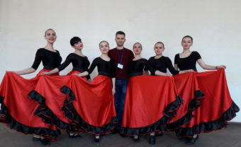 Зліва направо - Ірина Фітель,Каріна Субачус, Соломія Юрків, Павло Стецьків, студенти Христина Іванишин, Сніжана Смерега, Марта Мусійчук