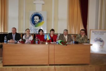 Президія (зліва направо): Крістофер Штаудт, Олександра Огороднікова, професор Надія Скотна, доцент Світлана Гірняк, Андрій Рой, майор Ігор Воят