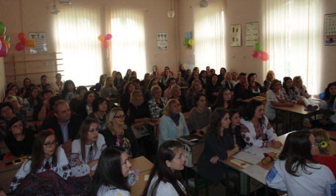 Учасники та гості святкової академії