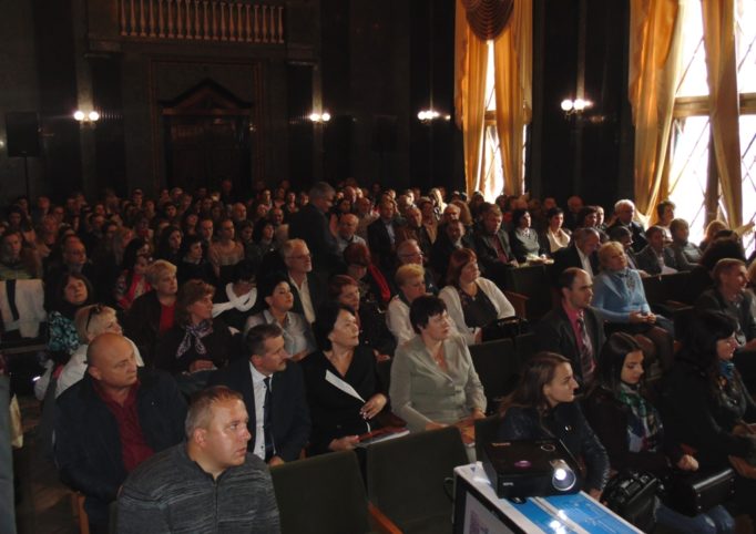 Глядацька зала