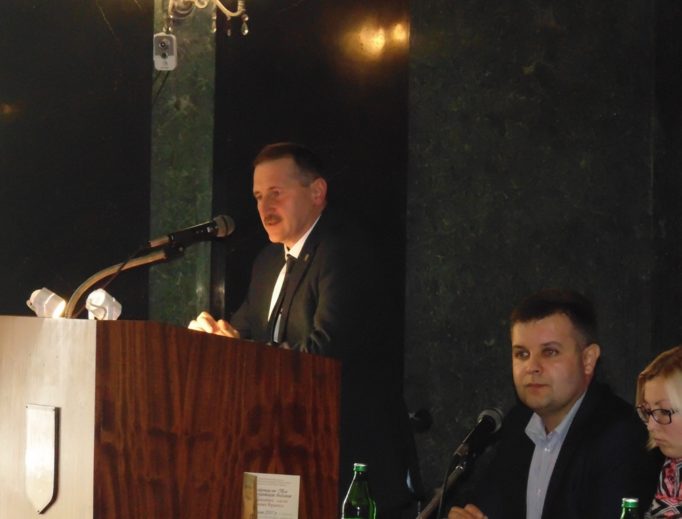 Присутніх вітає міський голова Дрогобича Тарас Кучма