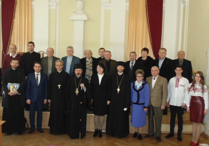 Учасники академії