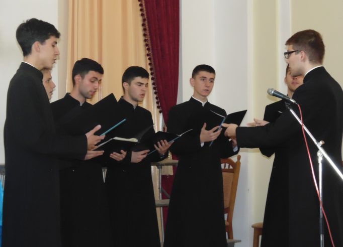 Співають брати-семінаристи