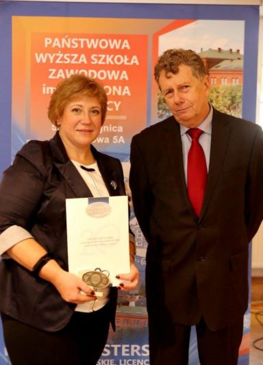 Професор Світлана Щудло з ректором професором Ришардом Писарськи