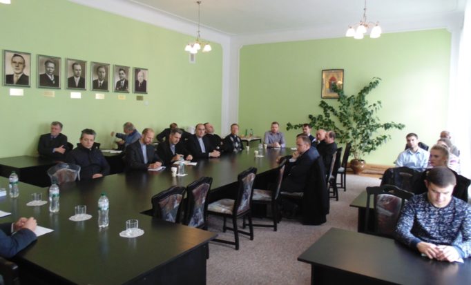 Учасники зустрічі