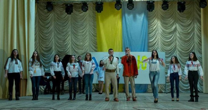 Фінальна пісня студентів інституту музичного мистецтва