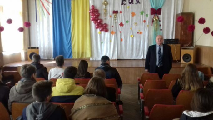 Про престижність навчання на факультеті розповідає доцент Петро Фриз