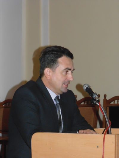 Вітальне слово проректора з науково-педагогічної роботи доцента Володимира Шарана