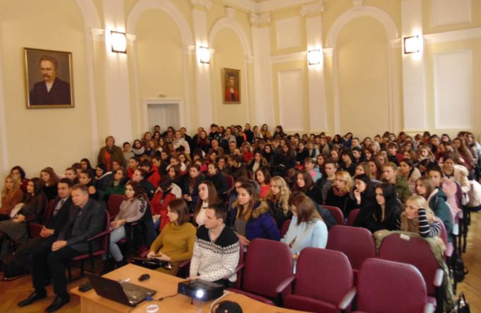 Глядацька зала