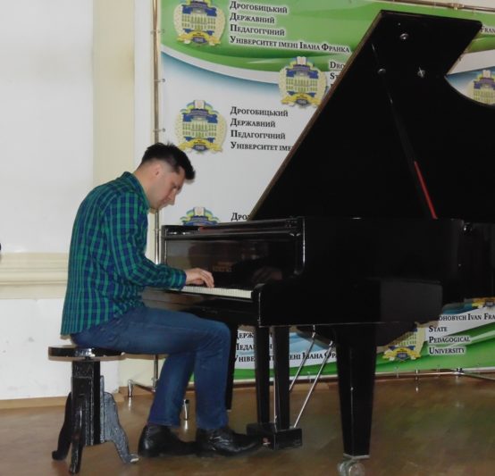 Джазові твори у виконанні Романа Бардуна