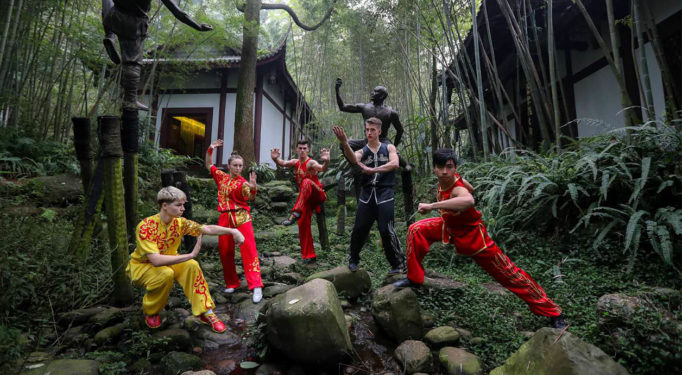 Андрій Фегецин (посередині) у складі збірної України