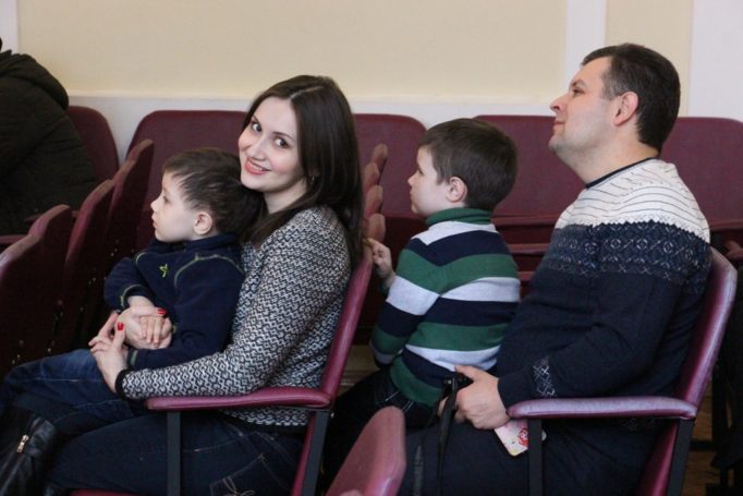 На свято Миколая завітала родина Розлуцьких