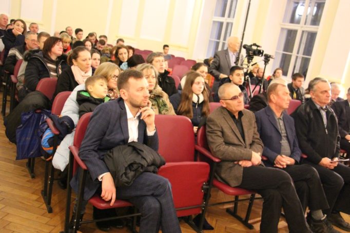 Глядацька зала