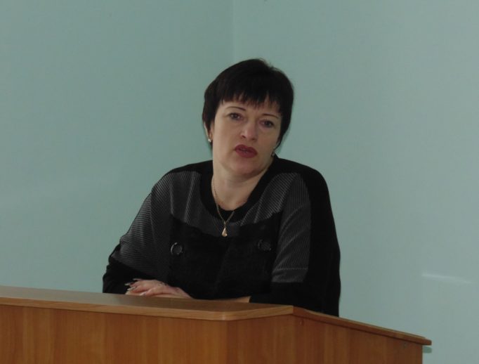 Гостей семінару представляє доцент Світлана Гірняк