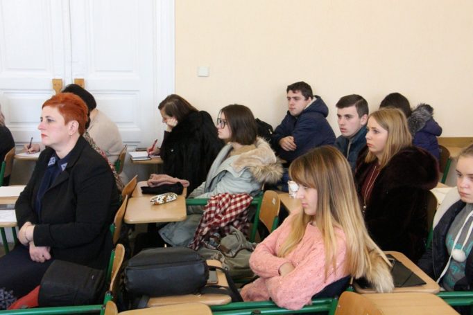 Глядацька зала