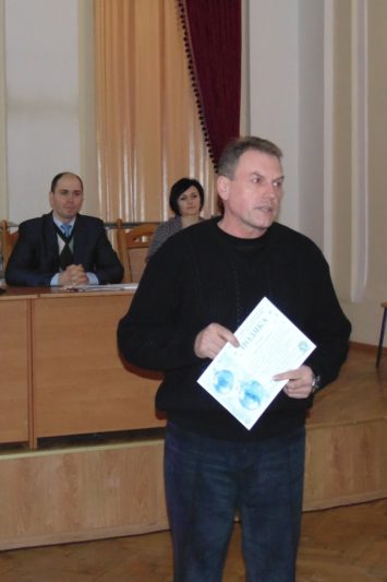 Голова профкому студентів Ігор Гівчак висловлює подяку за підтримку у співпраці з товариством "Надія"