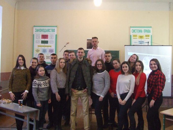 Гості та учасники літературного вечора