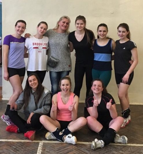 Команда інституту іноземних мов