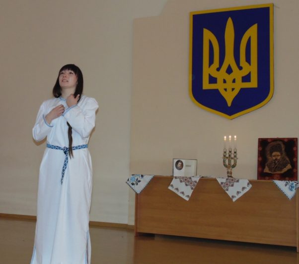 Виступає Оксана Мелетич