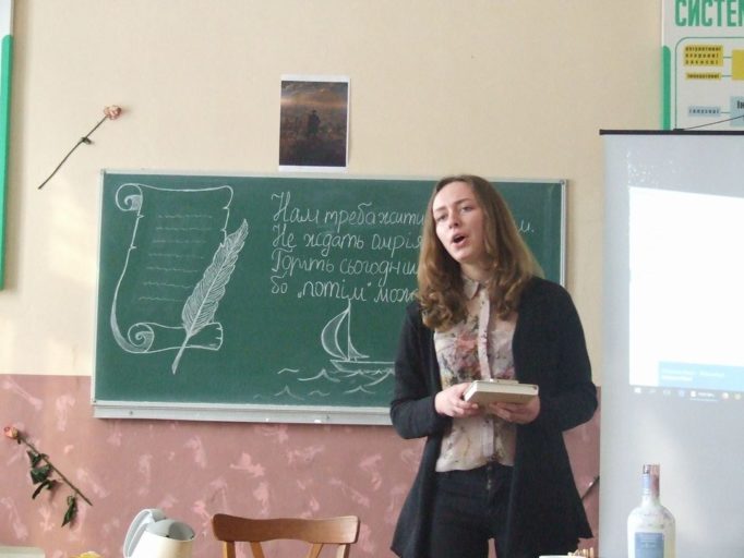 Співає Анна Шабазова