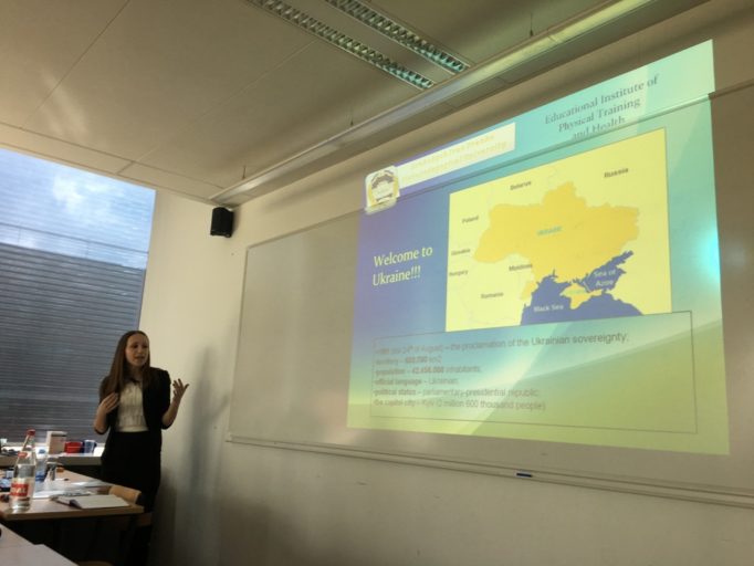 Лекцію презентує доцент Ніна Грибок