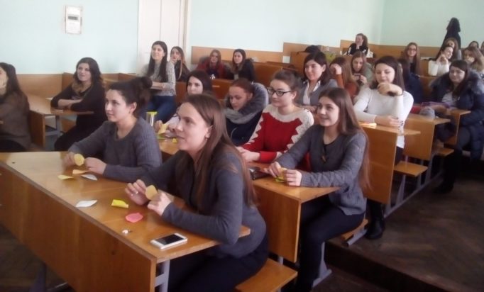 Самопрезентацiя учасникiв інституту iноземних мов майстер-класу ''Свiй талант дарую дiтям''