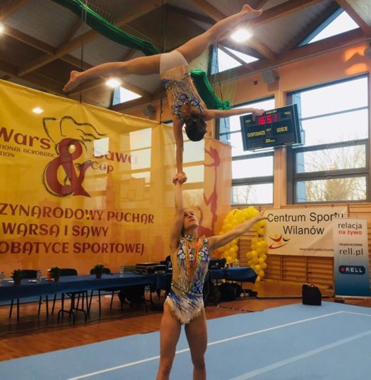 Юля Пилип`як знизу