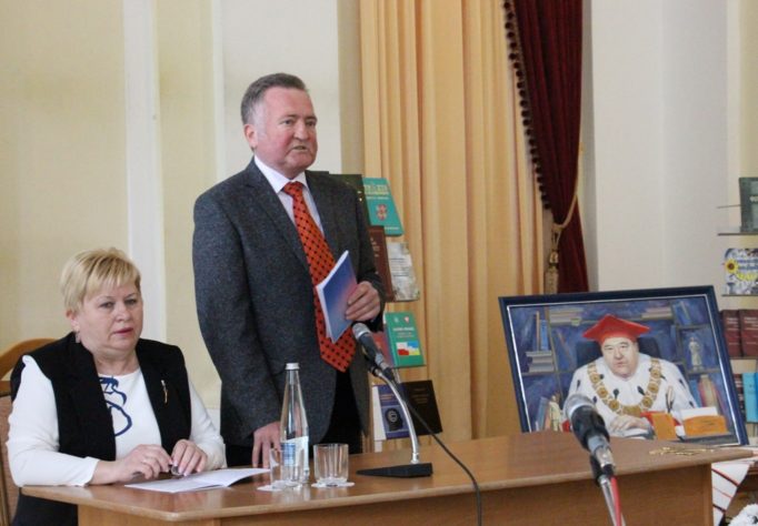 Професори Василь Бойчук та Валентина Бодак