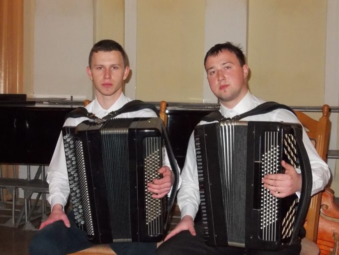 Дует - І.Медвідь та М.Близнюк