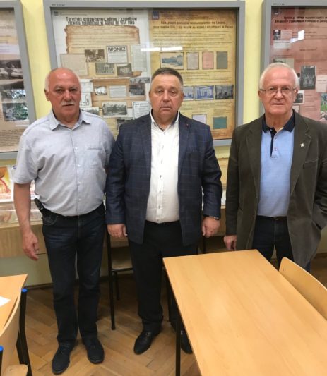 Із польськими колегами (зліва направо): доктор Леслав Ляссота, професори Микола Лук’янченко та Станіслав Заборняк