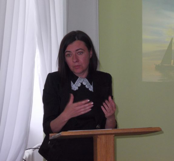 Доктор педагогічних наук, доцент Олена Невмержицька