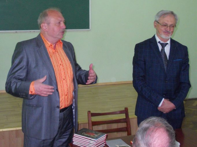 Доцент Олег Баган представляє Тараса Марусика