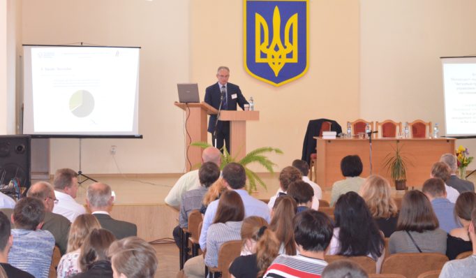 Доповідь доктора економіки професора Матіаса Крамера (Дрезденський технічний університет(Німеччина))