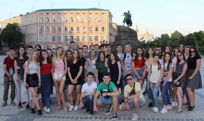 Софiївська площа