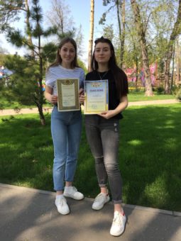 Зліва направо: Юлія Дзивінська та Марія-Христина Бокало