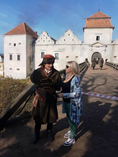 Голова профбюро факультету О.Й. Дмитрах та актор з майбутнього фільму