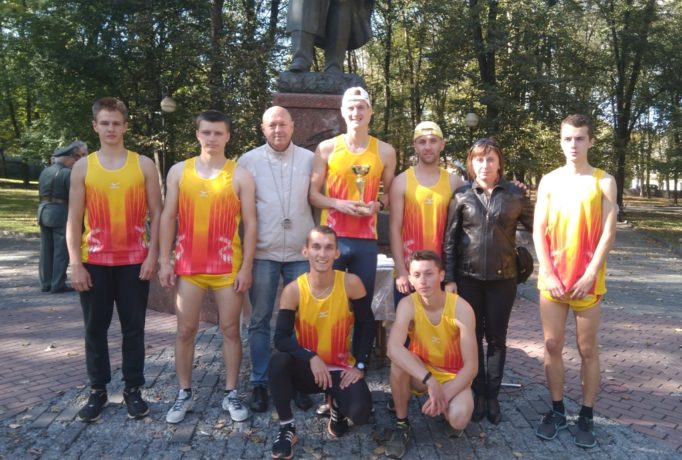 Команда ДДПУ - переможець естафети