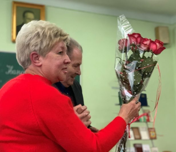 Вiтання дочцi Iвана Гнатюка - Любовi - вiд Михайла Шалати