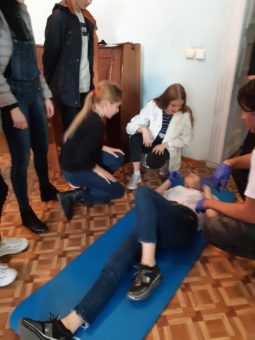 Навчання методиці тренiнгу серцево-легеневої реанiмацiї